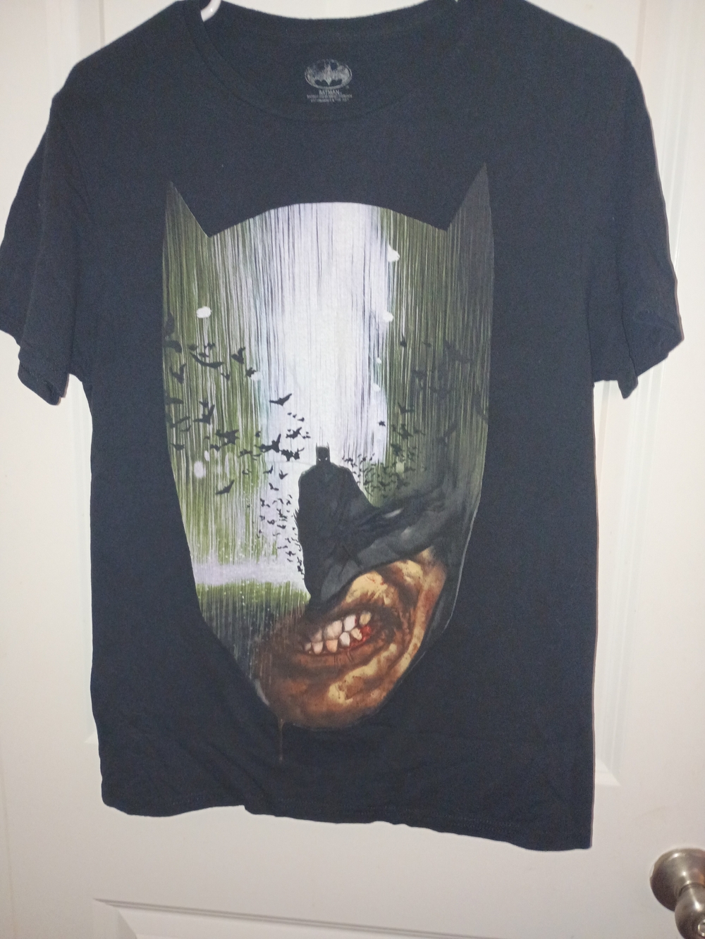 Batman Black Short Sleeve Tee with Graphic Mask and Bat Scene